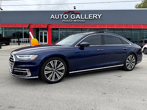 2019 Audi A8 L Base's photo