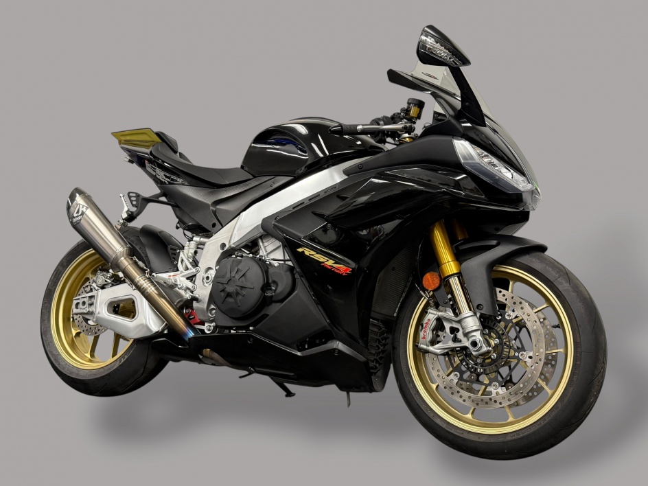ラヴィさま 2022 APRILIA RSV4 FACTORY - Mint Motorcycles – Dallas, TX