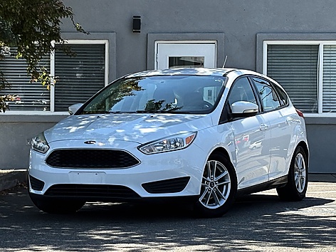 2016 Ford Focus 5 Door Hatch SE's photo