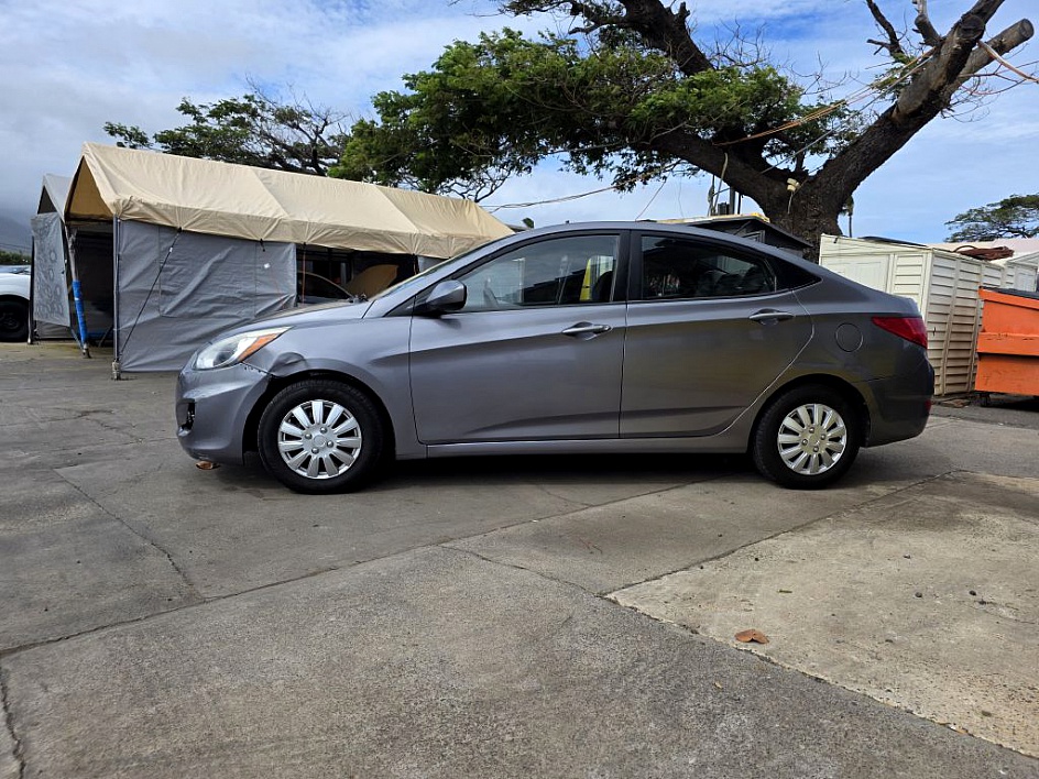 2016 Hyundai Accent GS GLS photo 2