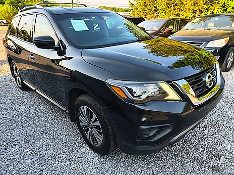 2018 Nissan Pathfinder S 2WD's photo