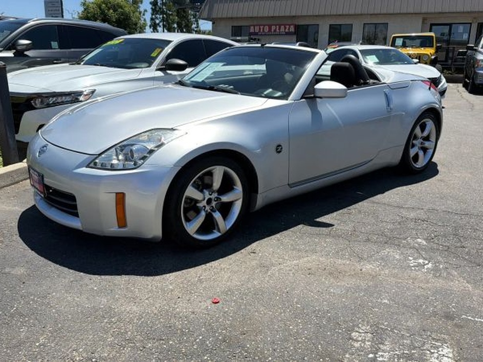 2008 Nissan 350Z Roadster Enthusiast 5AT's photo