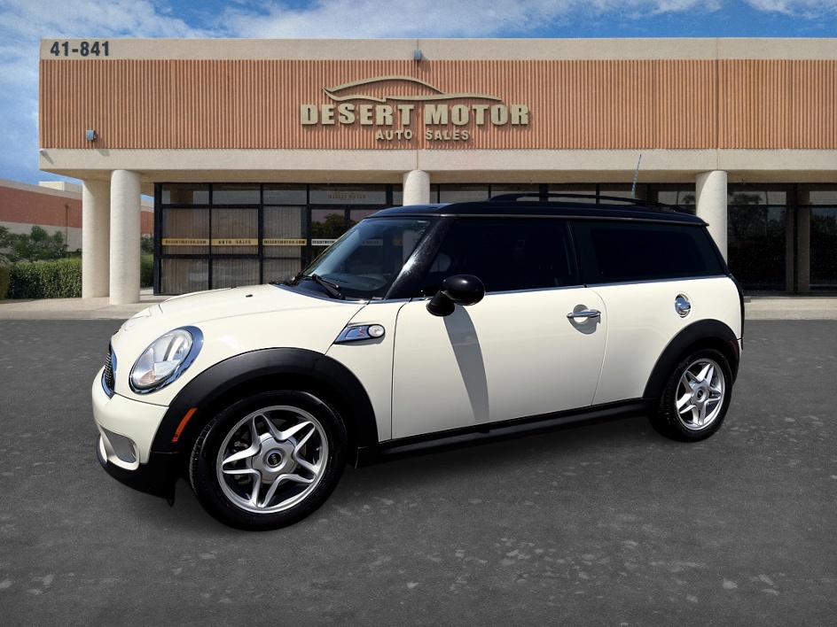 2010 MINI Cooper's photo