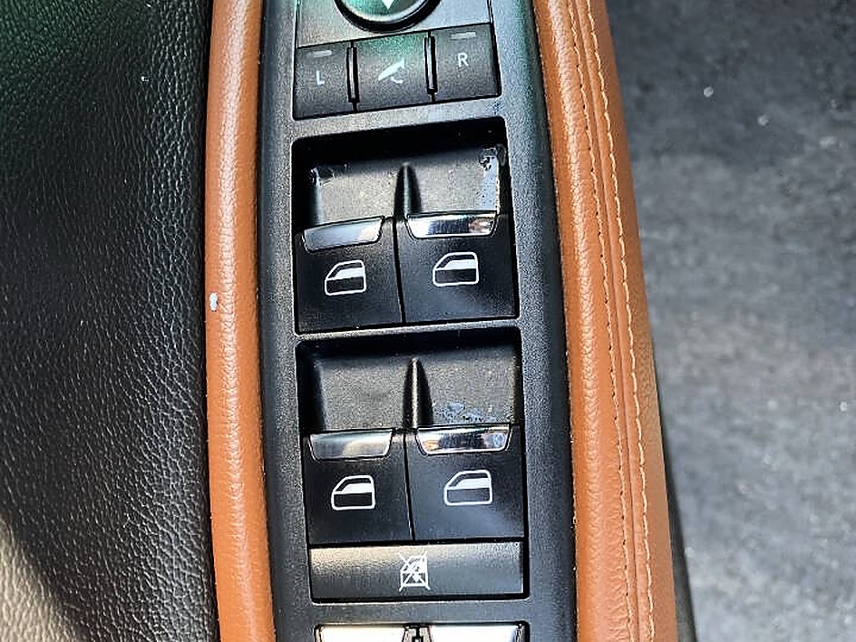 2014 Maserati Ghibli S - Photo 9