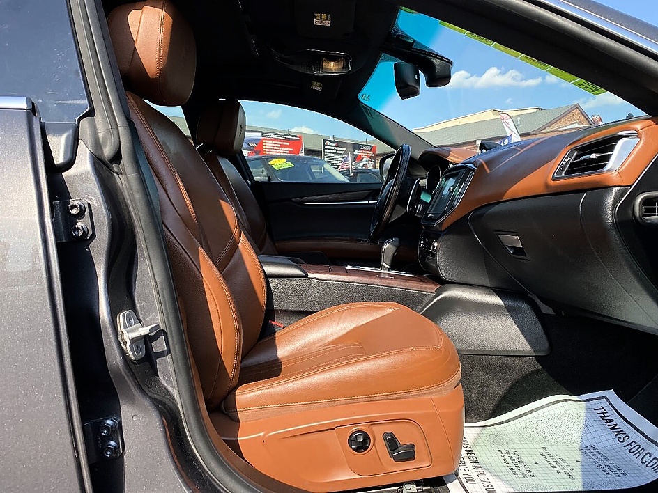 2014 Maserati Ghibli S - Photo 13
