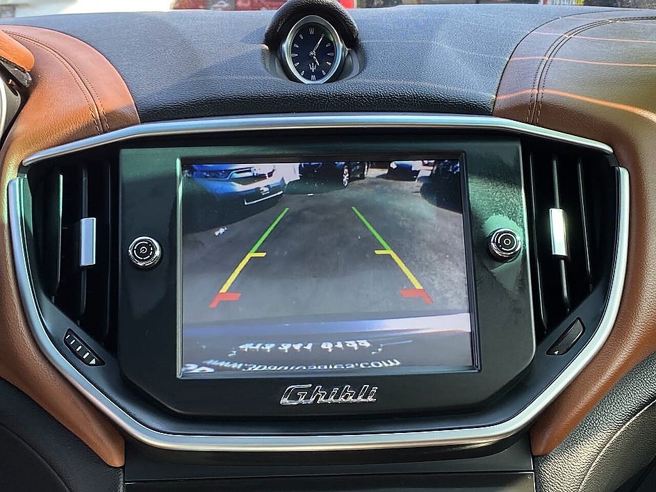 2014 Maserati Ghibli S - Photo 19