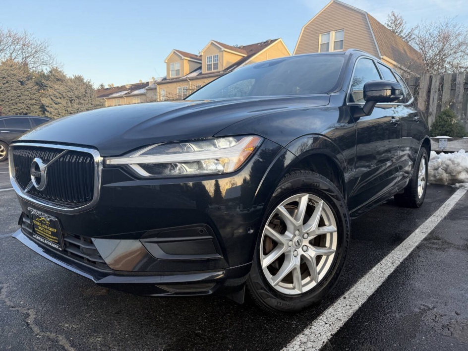 2019 Volvo XC60 T5 Momentum AWD's photo