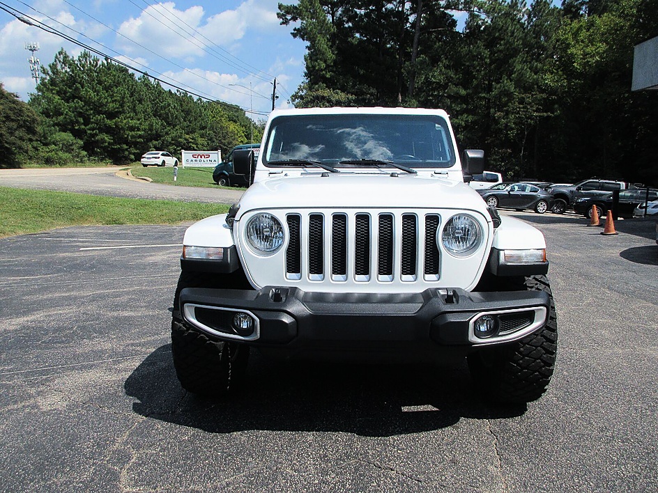 Jeep Wrangler photo 2