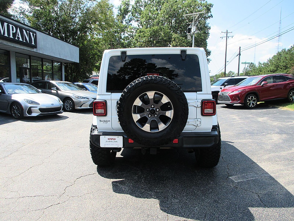 Jeep Wrangler photo 6