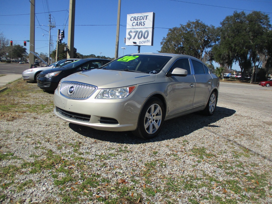 2010 Buick LaCrosse CX's photo