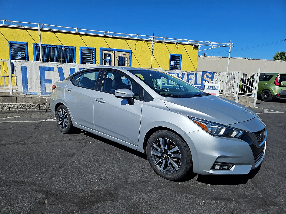 2021 Nissan Versa Sedan SV