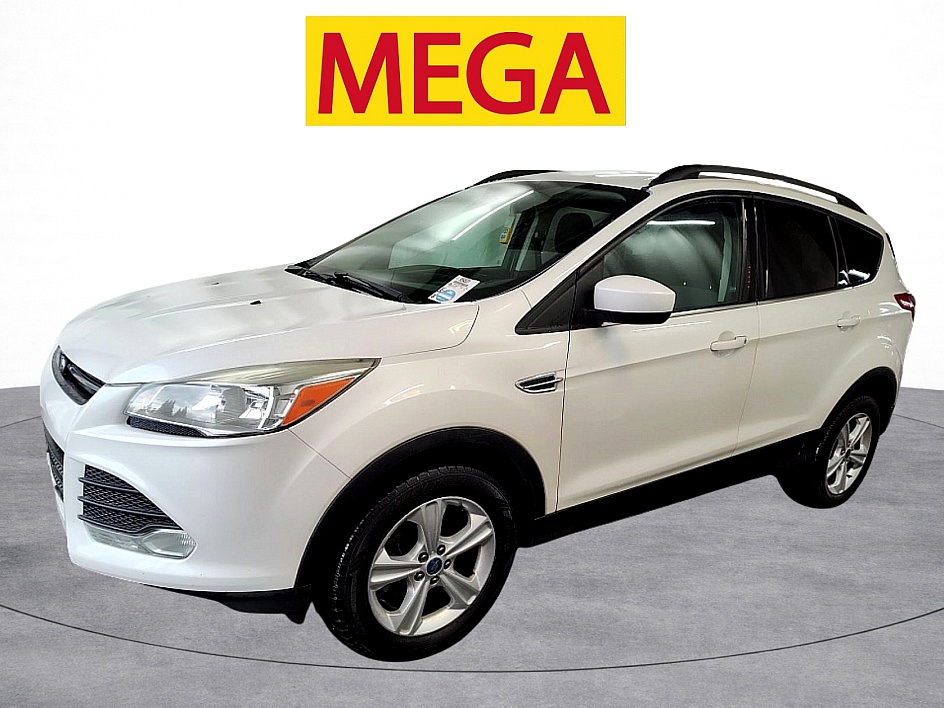 2014 Ford Escape SE's photo