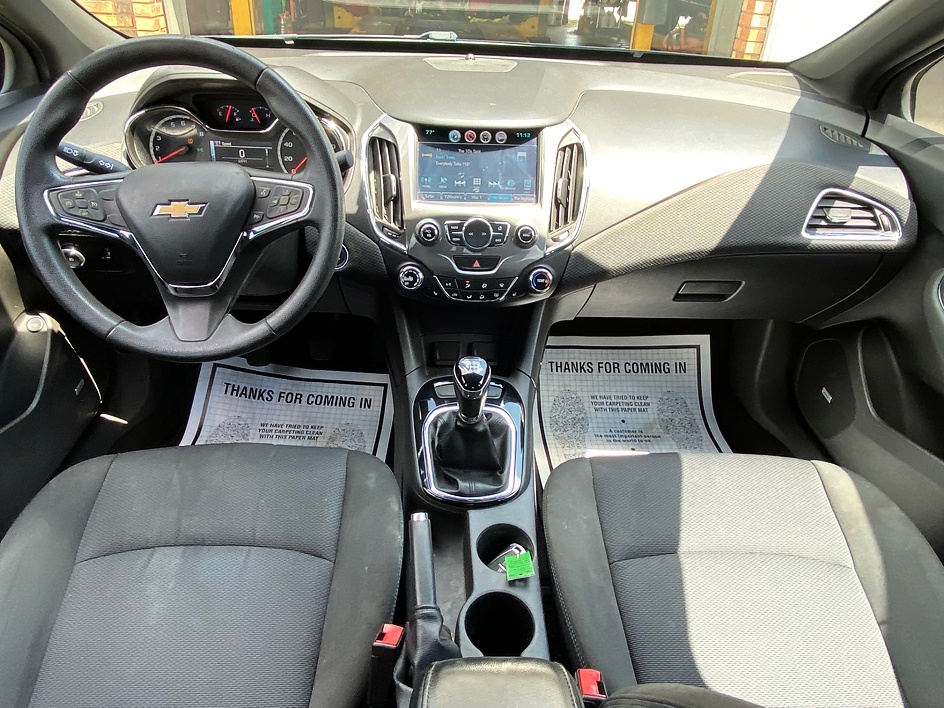 2016 Chevrolet Cruze L - Photo 14