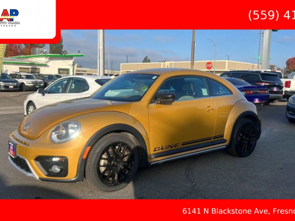 2016 Volkswagen Beetle Dune's photo