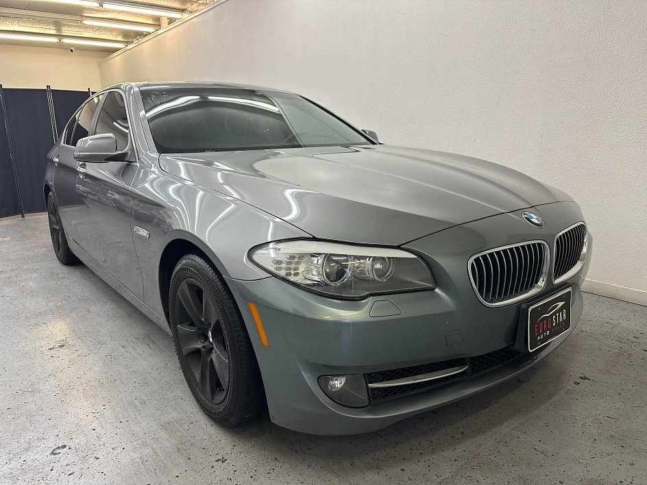 2013 BMW 5 Series 528i