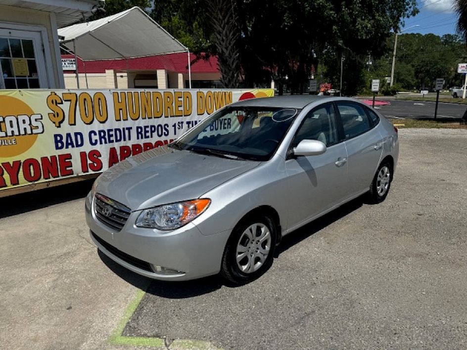 2009 Hyundai Elantra GLS's photo