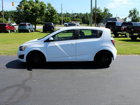2015 Chevrolet Sonic LS