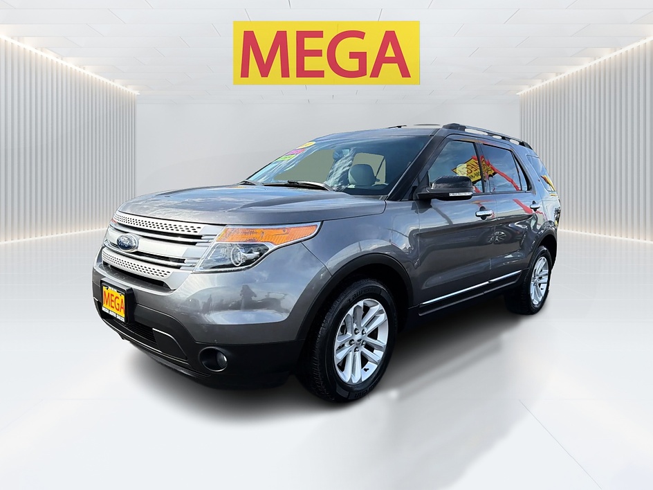 2014 Ford Explorer XLT 4x4's photo