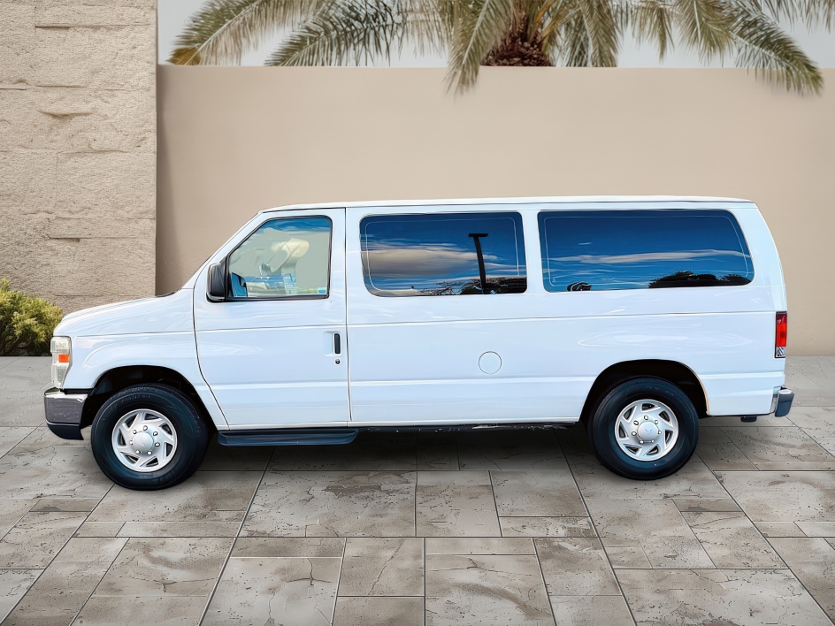 2012 Ford E-150 photo 3