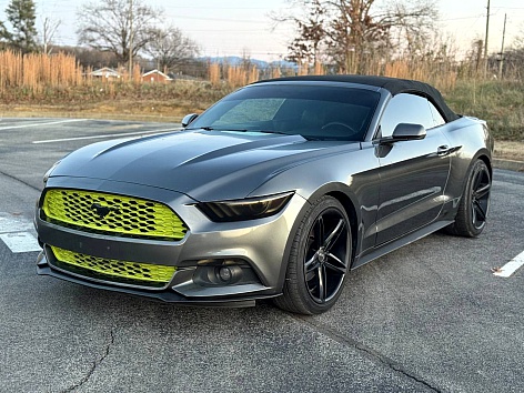 2017 Ford Mustang EcoBoost Premium's photo