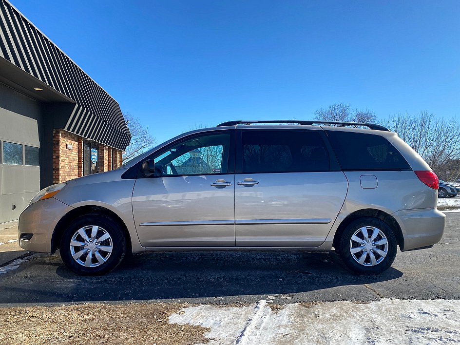 2007 Toyota Sienna LE