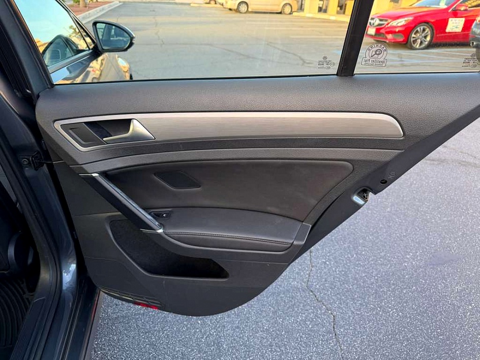 2015 Volkswagen Golf TSI S - Photo 33