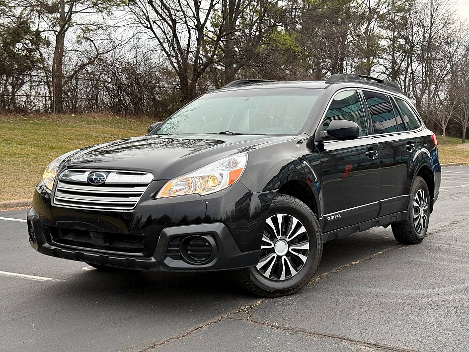 2013 Subaru Outback Base