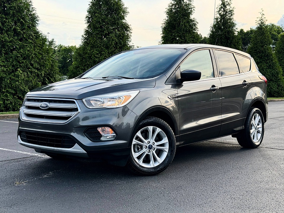 2019 Ford Escape SE 4WD's photo