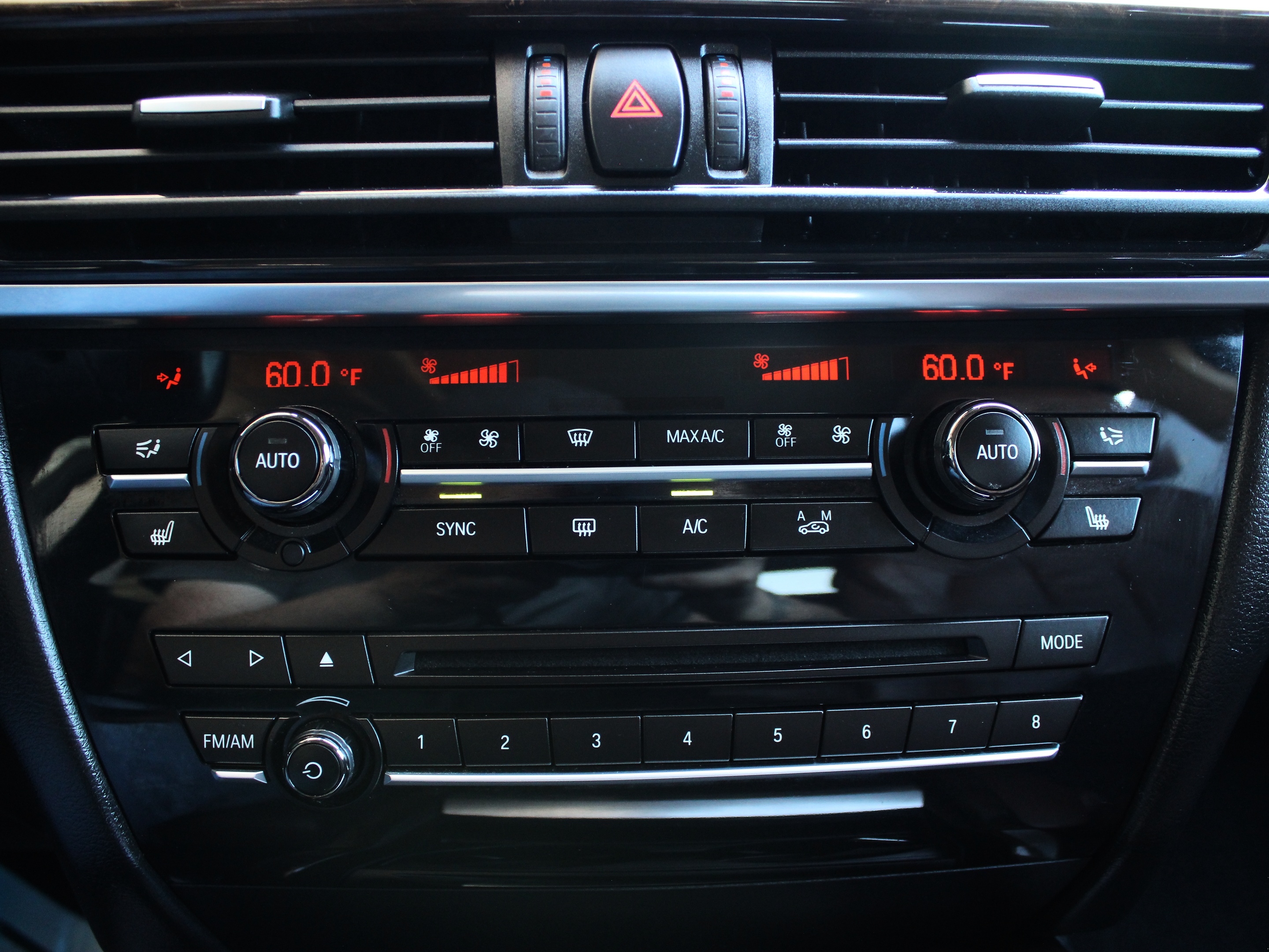 2014 BMW X5 xDrive50i - Photo 13