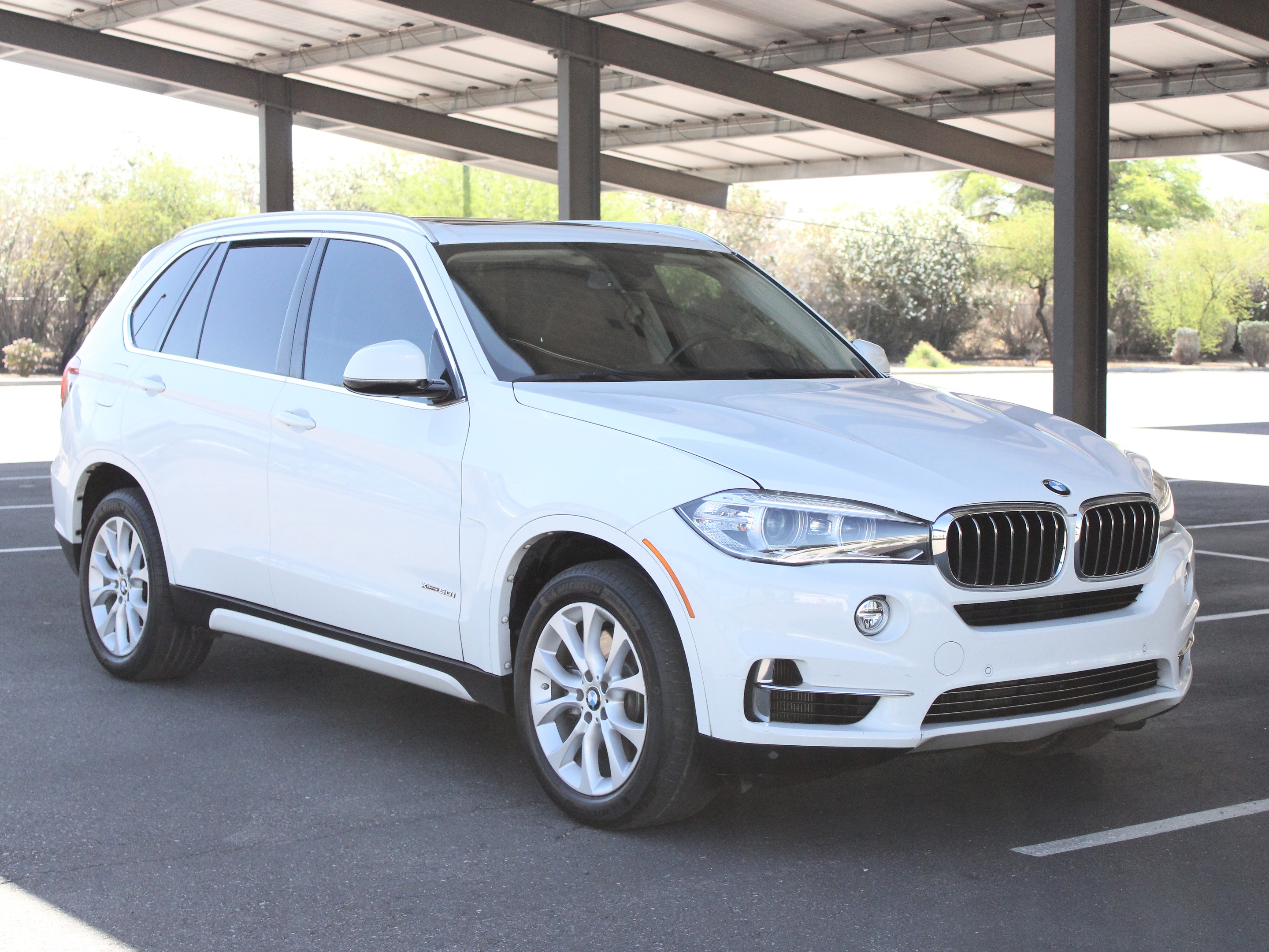 2014 BMW X5 xDrive50i's photo