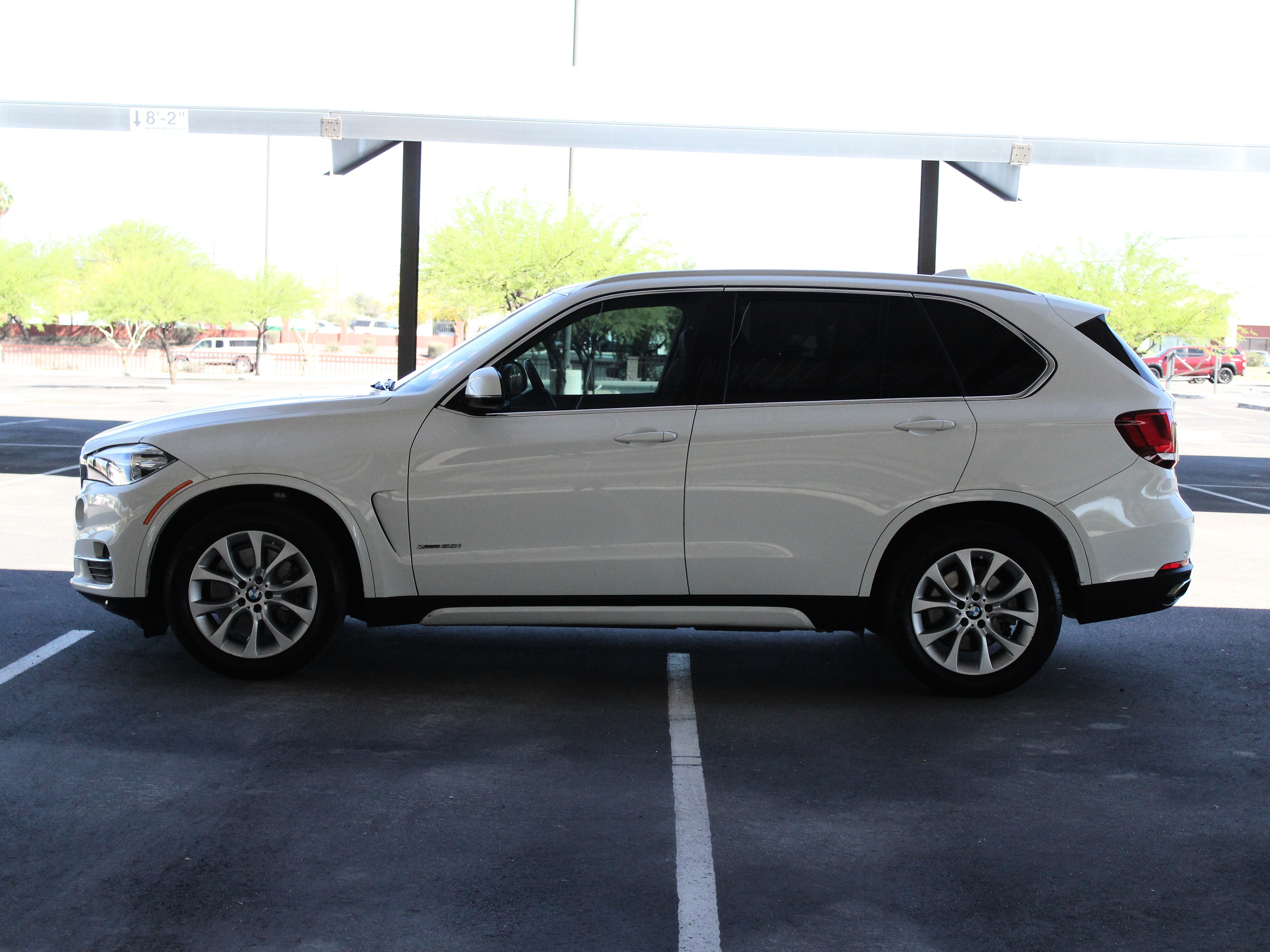 2014 BMW X5 xDrive50i - Photo 4