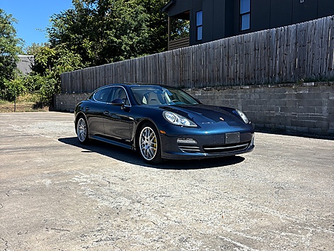2011 Porsche Panamera