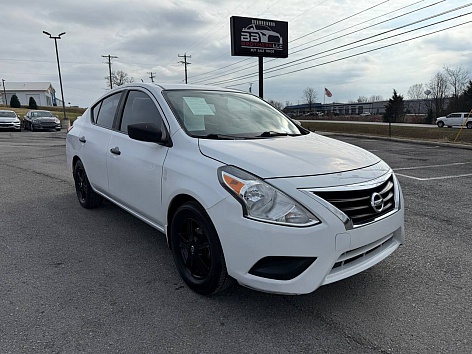 2019 Nissan Versa Sedan S Plus