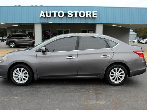 2019 Nissan Sentra SV's photo