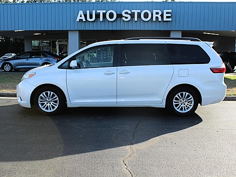 2016 Toyota Sienna XLE