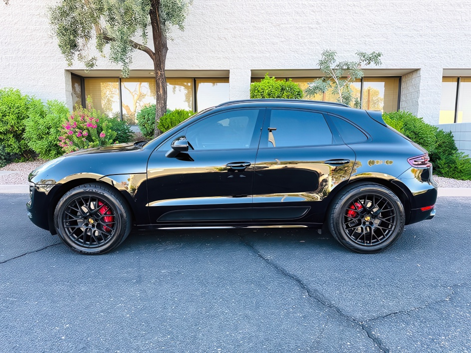 2018 Porsche Macan GTS photo 3