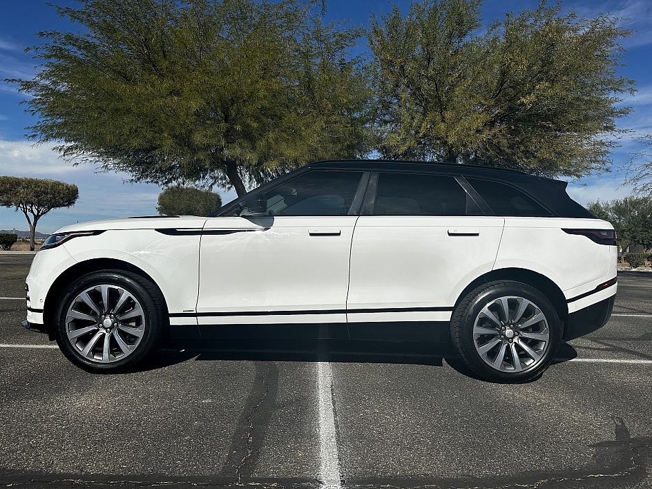 2018 Land Rover Range Rover Velar SE's photo