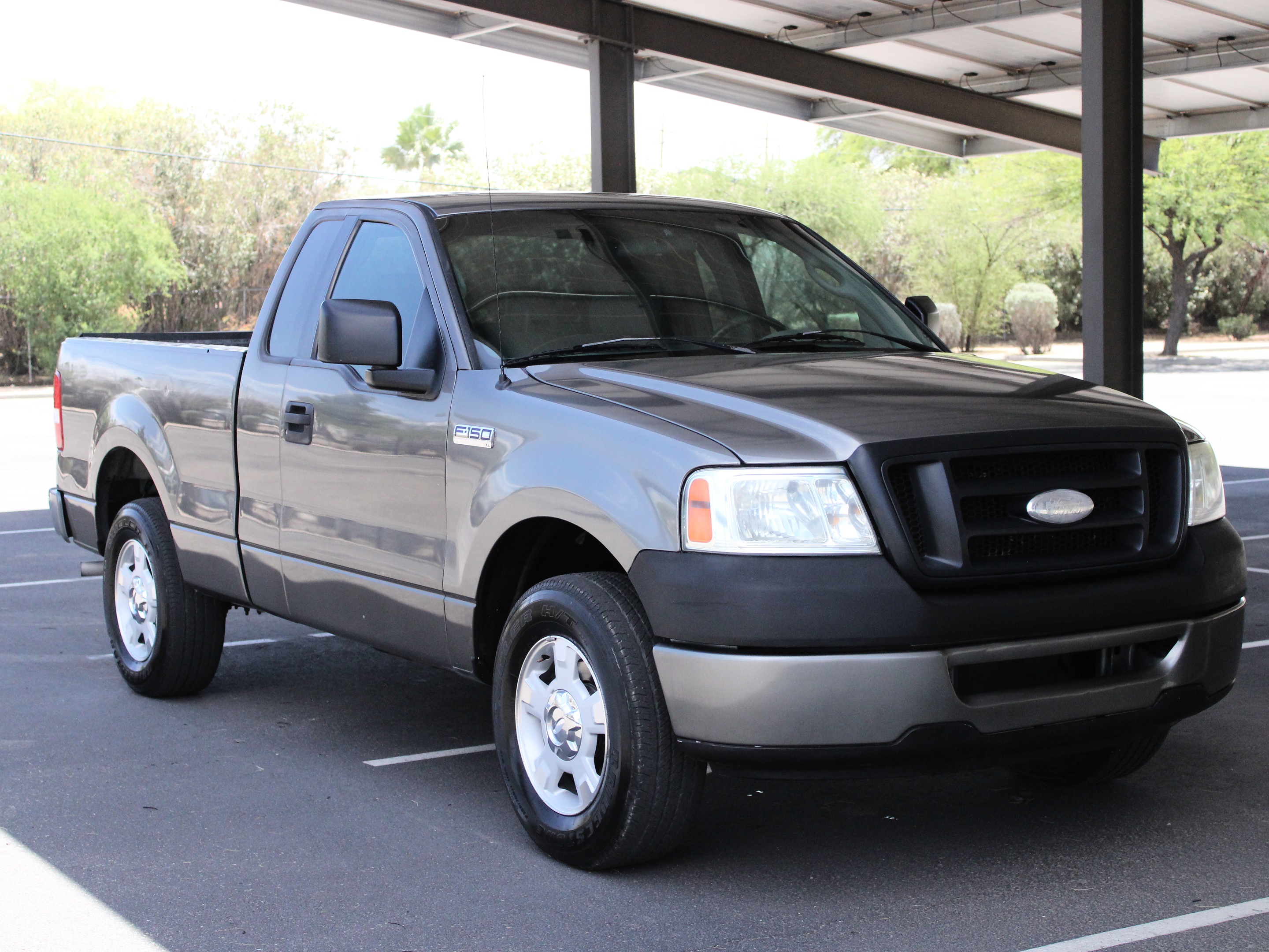 2006 Ford F-150 STX Regular Cab 126-in Styleside's photo