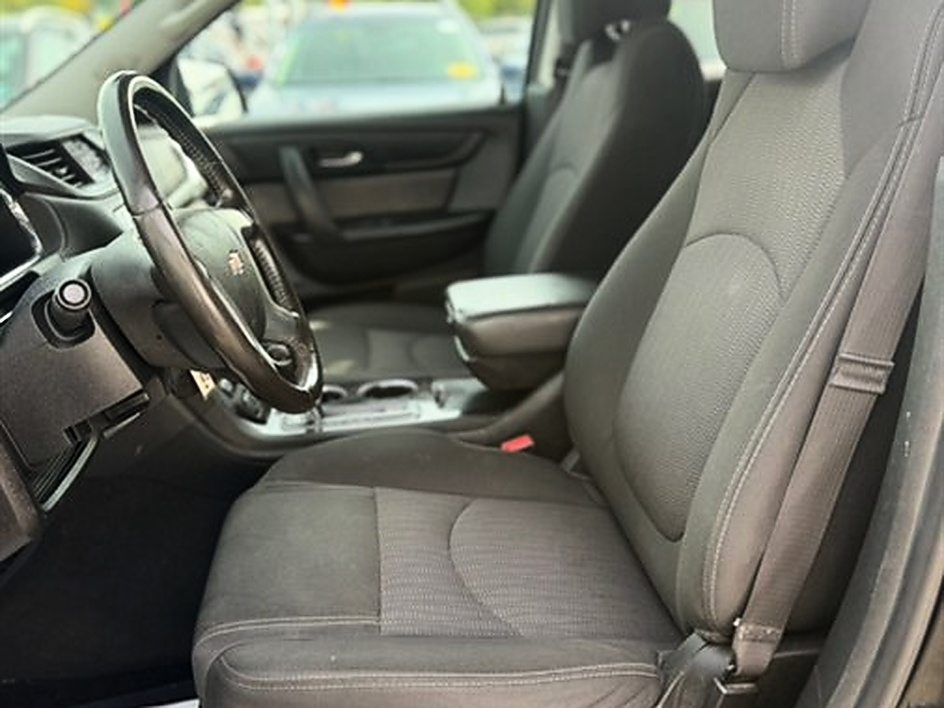 2017 Chevrolet Traverse 13