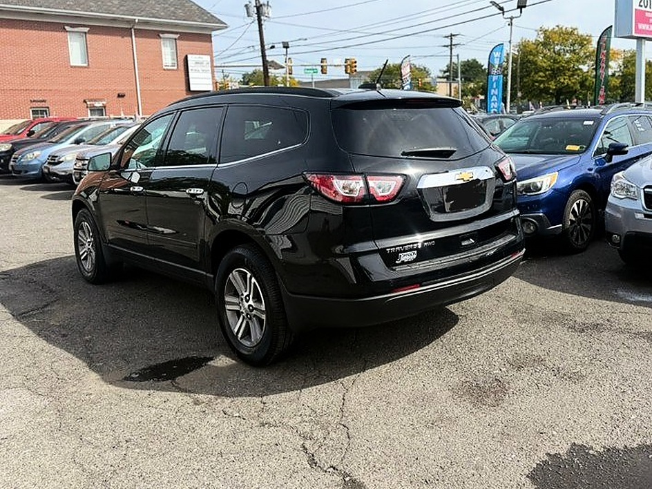 2017 Chevrolet Traverse 9