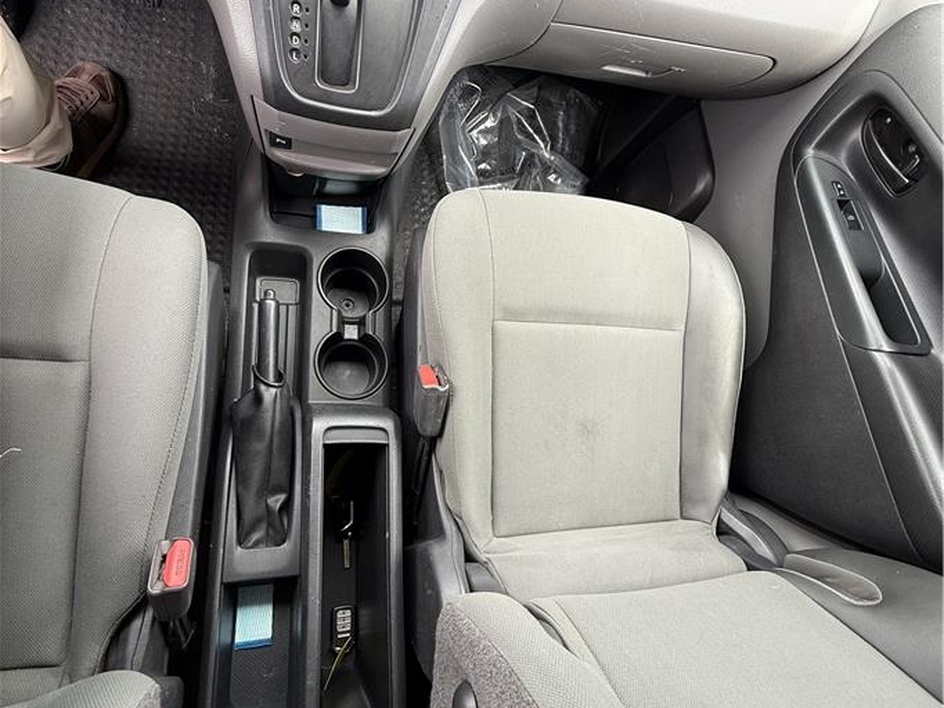 2017 Nissan NV200 S - Photo 12