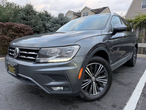 2018 Volkswagen Tiguan SEL's photo