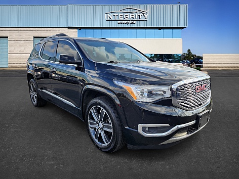 2018 GMC Acadia Denali's photo