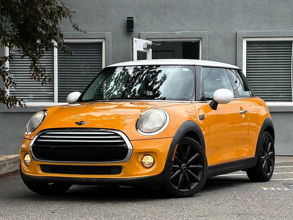 2014 MINI Cooper -'s photo