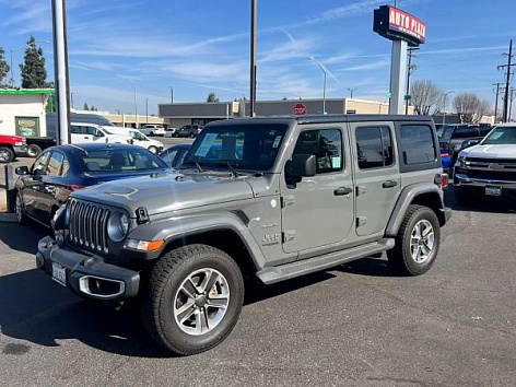 2020 Jeep Wrangler Unlimited Sahara's photo