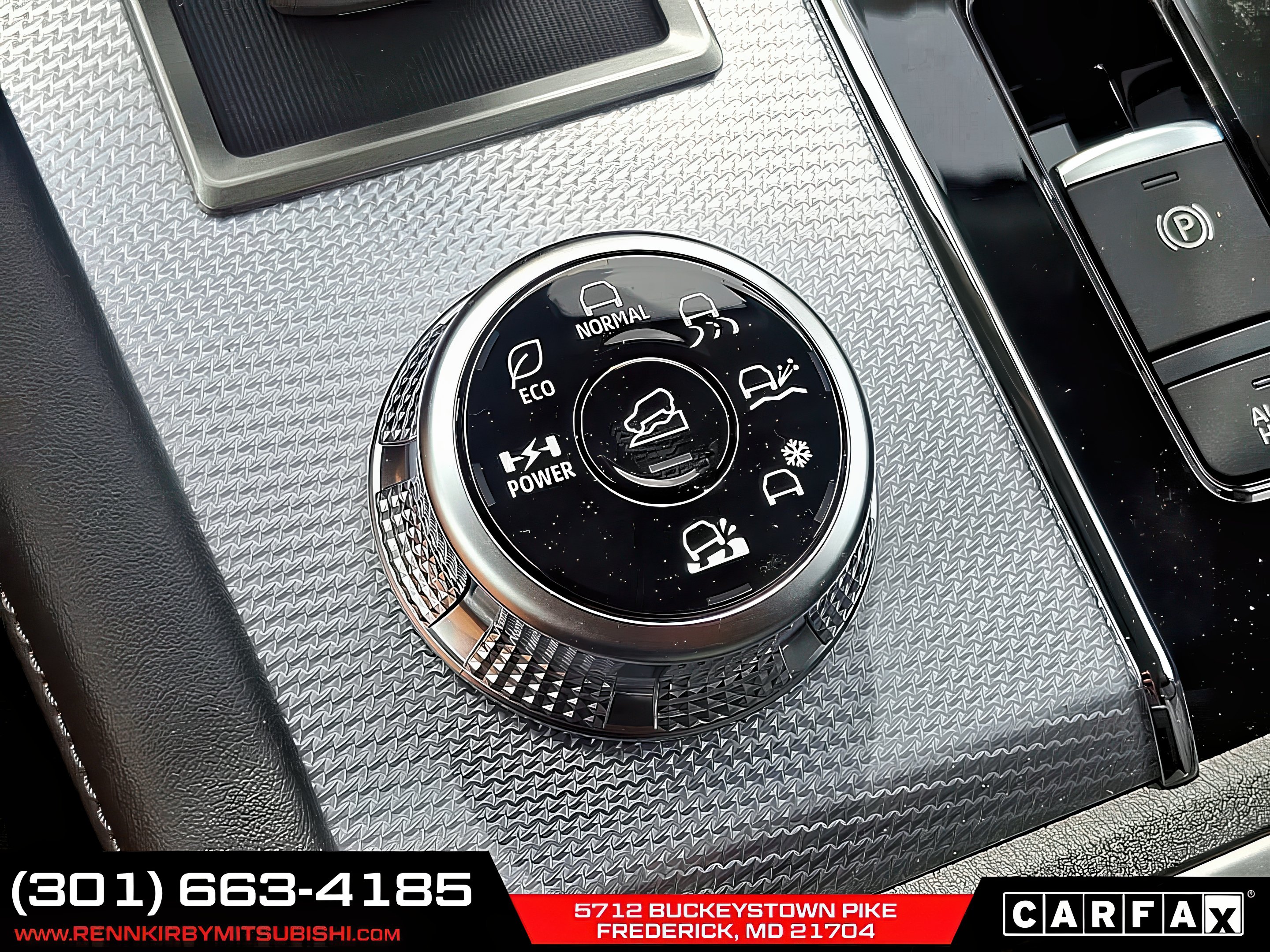 2025 Mitsubishi Outlander Plug-in Hybrid SEL - Photo 22
