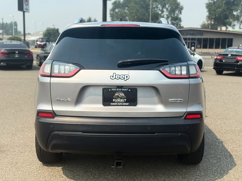 2020 Jeep Cherokee Latitude Plus - Photo 7