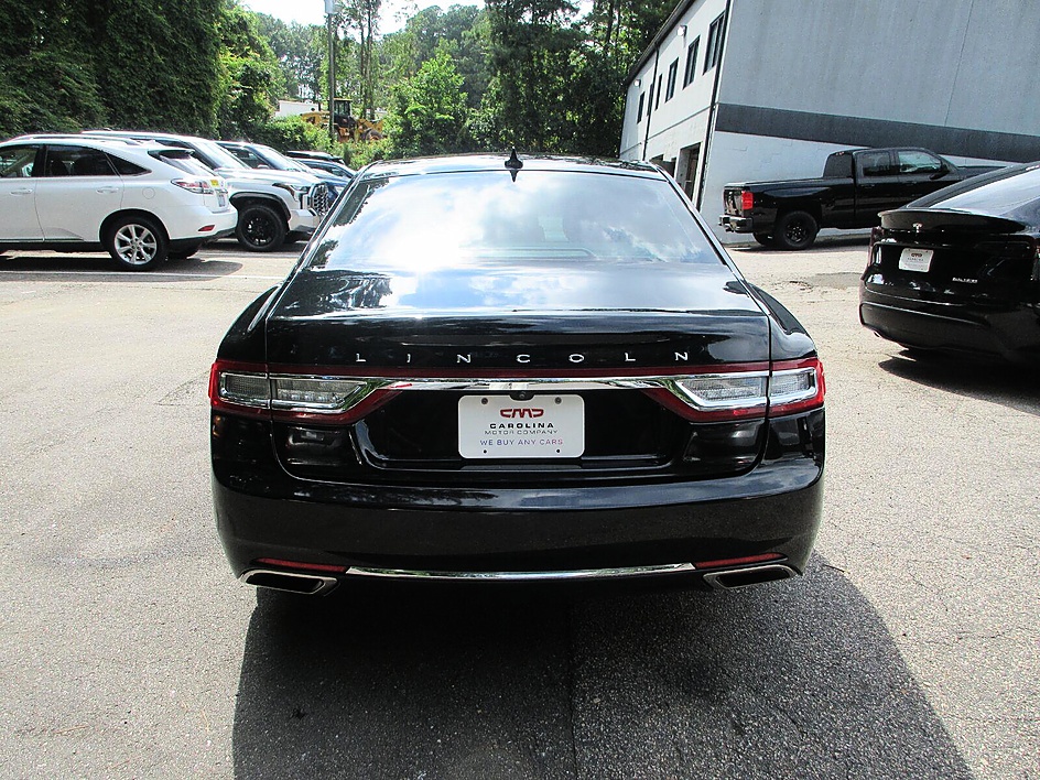 Lincoln Continental photo 6