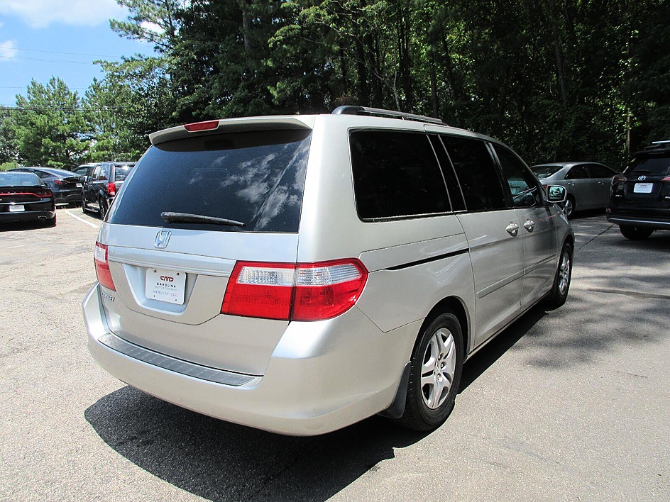 Honda Odyssey photo 5
