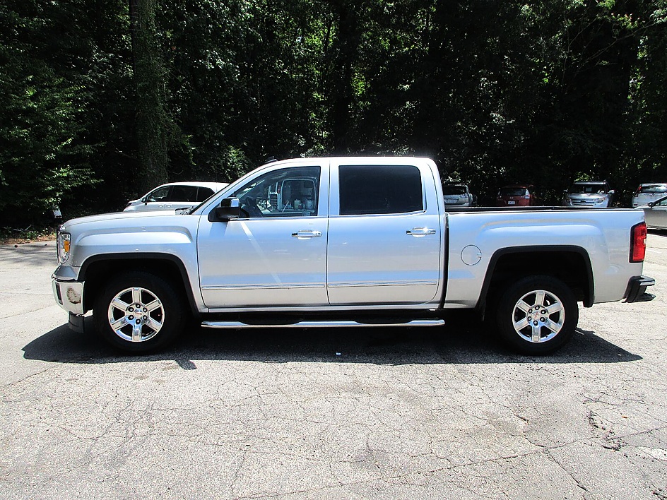 GMC Sierra photo 9